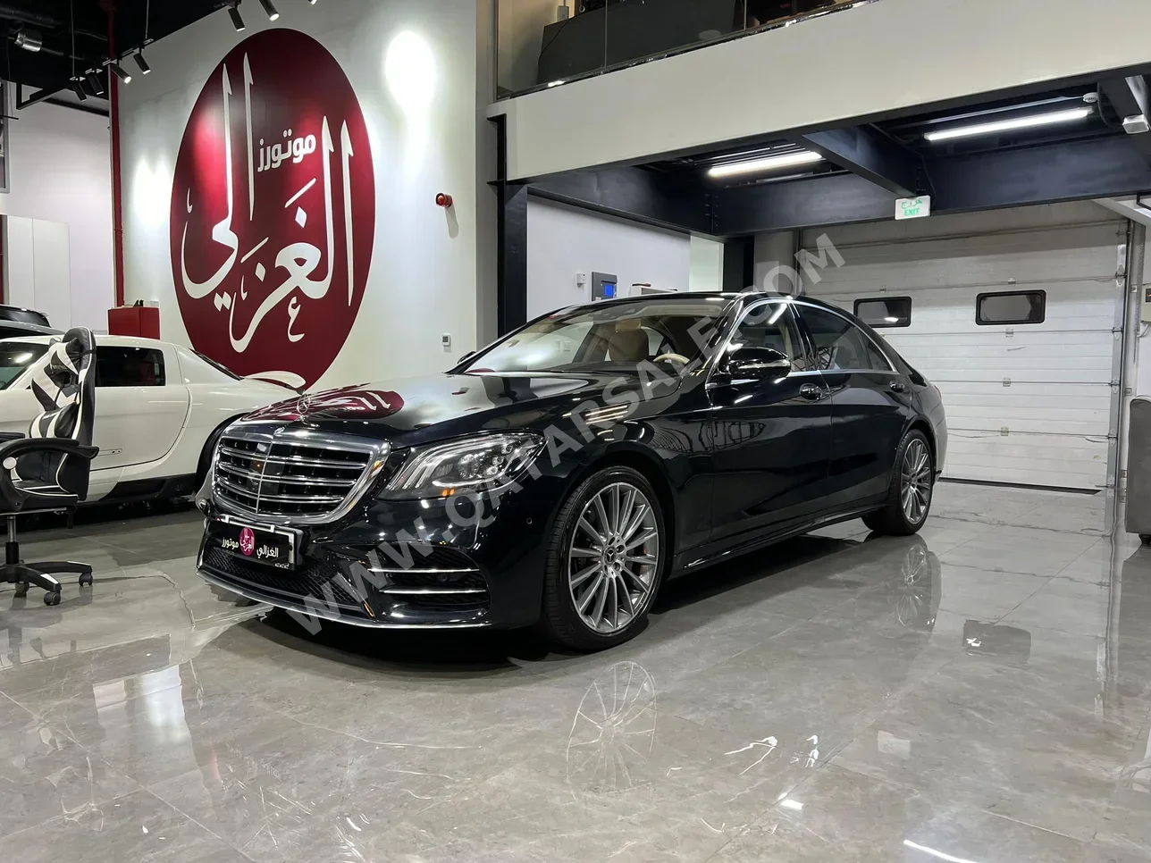 Mercedes-Benz  S-Class  560  2018  Automatic  52,000 Km  8 Cylinder  Rear Wheel Drive (RWD)  Sedan  Black