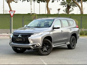 Mitsubishi  Pajero  Montero Sport  2019  Automatic  75,000 Km  6 Cylinder  Four Wheel Drive (4WD)  SUV  Gray