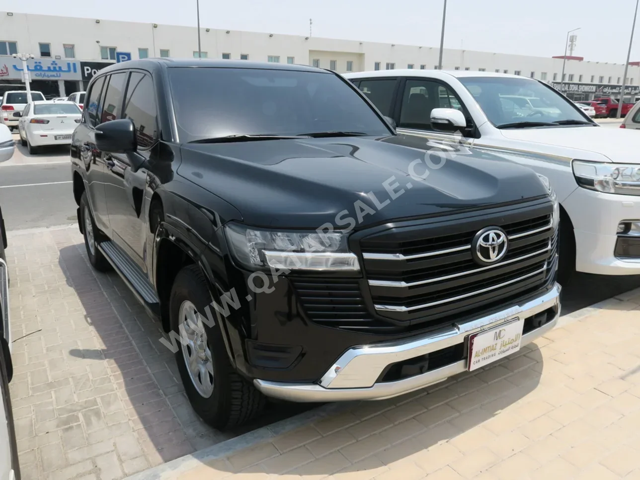 Toyota  Land Cruiser  GX  2022  Automatic  90,000 Km  6 Cylinder  Four Wheel Drive (4WD)  SUV  Black  With Warranty