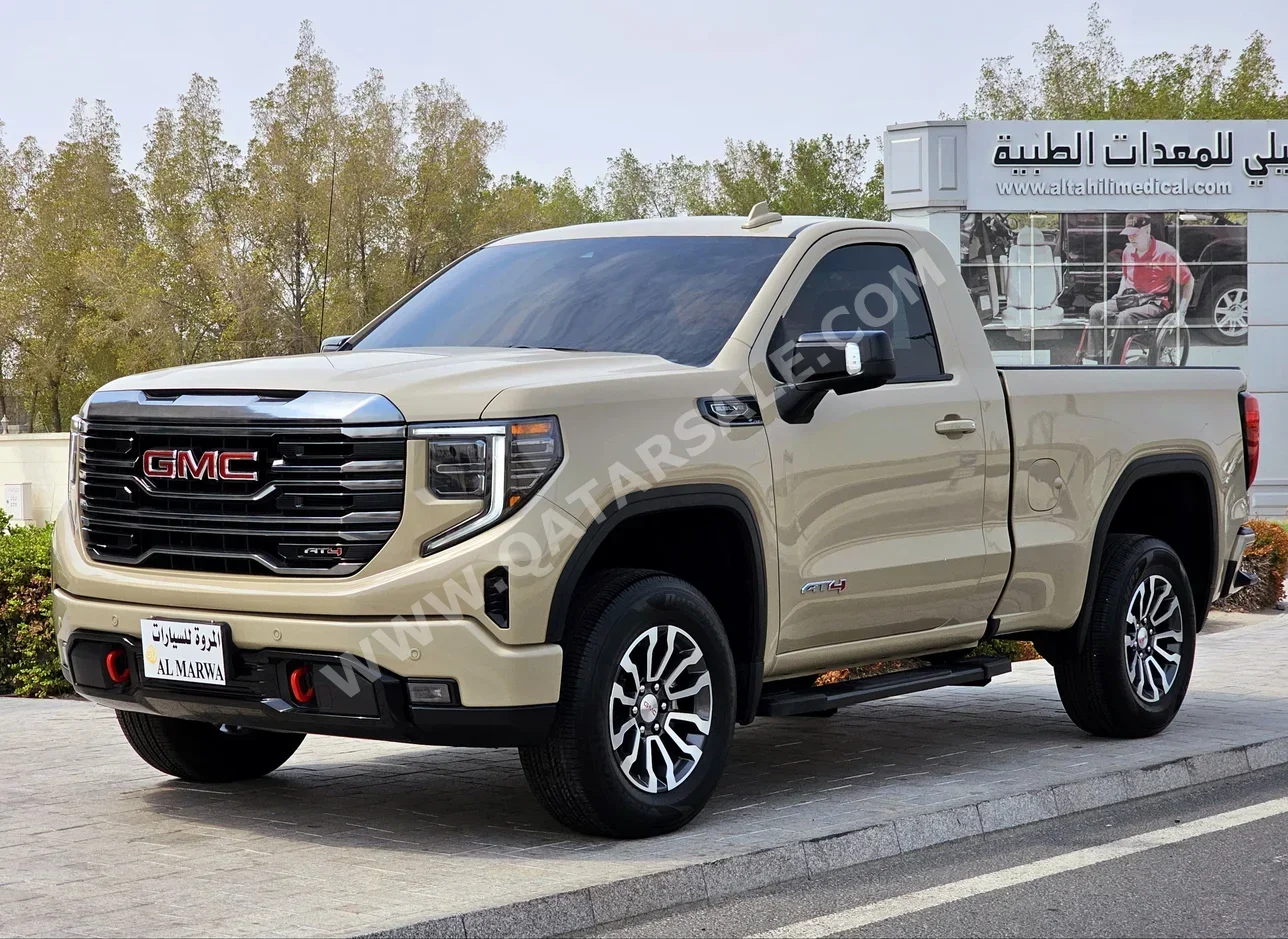 GMC  Sierra  AT4  2022  Automatic  43,000 Km  8 Cylinder  Four Wheel Drive (4WD)  Pick Up  Beige  With Warranty