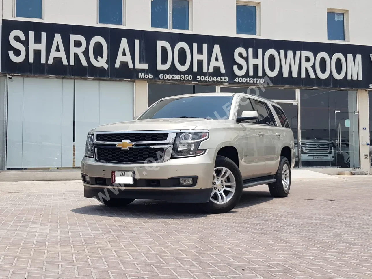 Chevrolet  Tahoe  LT  2015  Automatic  258,000 Km  8 Cylinder  Four Wheel Drive (4WD)  SUV  Gold