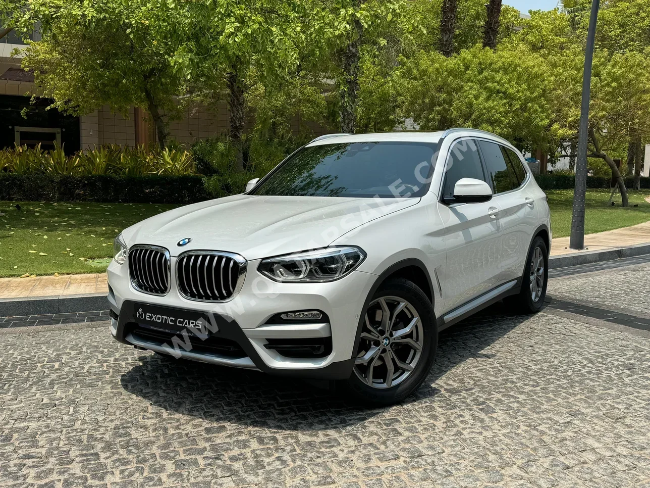 BMW  X-Series  X3  2019  Automatic  87,000 Km  4 Cylinder  Four Wheel Drive (4WD)  SUV  White