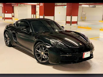 Porsche  Cayman  718  2018  Automatic  121,000 Km  4 Cylinder  Rear Wheel Drive (RWD)  Coupe / Sport  Black