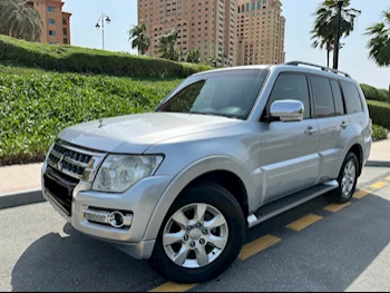 Mitsubishi  Pajero  GLS  2015  Automatic  135,500 Km  6 Cylinder  Four Wheel Drive (4WD)  SUV  Silver