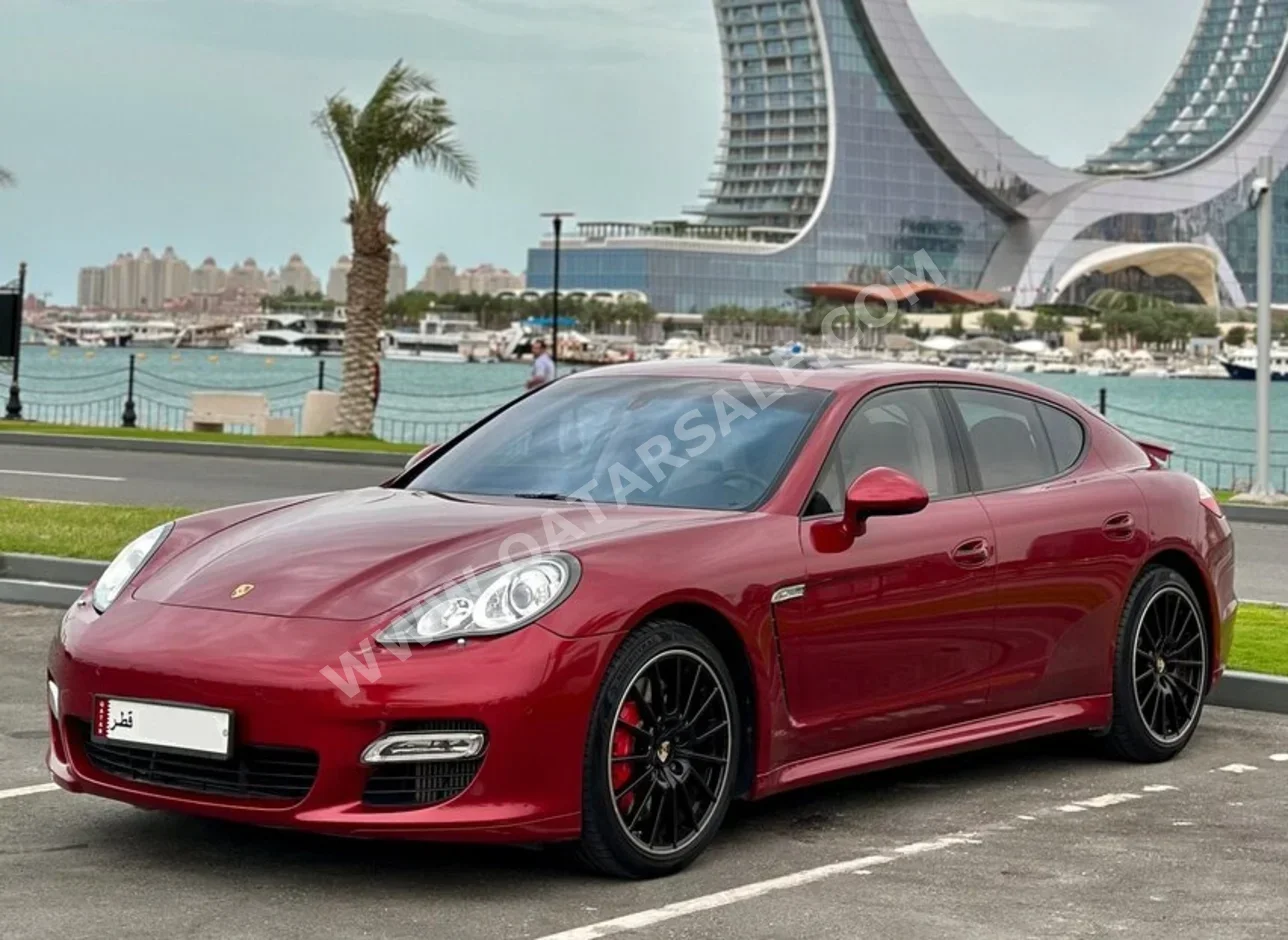 Porsche  Panamera  Turbo S  2012  Automatic  49,000 Km  8 Cylinder  Four Wheel Drive (4WD)  Sedan  Dark Red