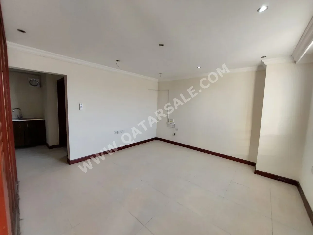 1 Bedrooms  Studio  For Rent  in Al Rayyan -  Umm Al Seneem  Not Furnished