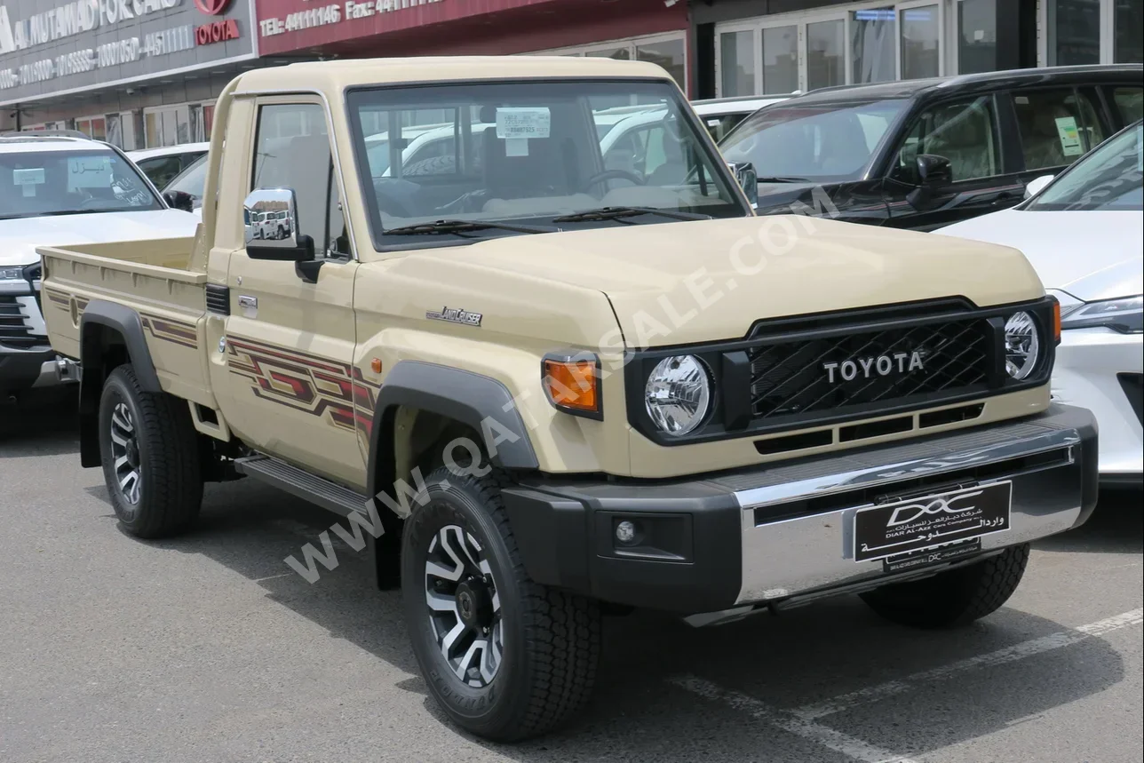 Toyota  Land Cruiser  LX  2024  Manual  0 Km  6 Cylinder  Four Wheel Drive (4WD)  Pick Up  Beige  With Warranty