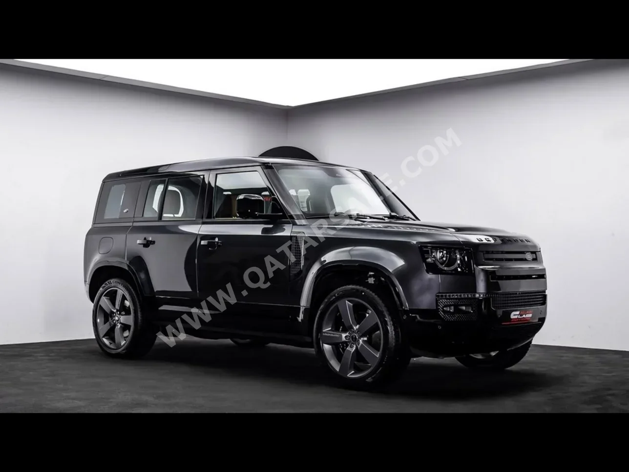 Land Rover  Defender  110  2024  Automatic  0 Km  8 Cylinder  Four Wheel Drive (4WD)  SUV  Gray  With Warranty