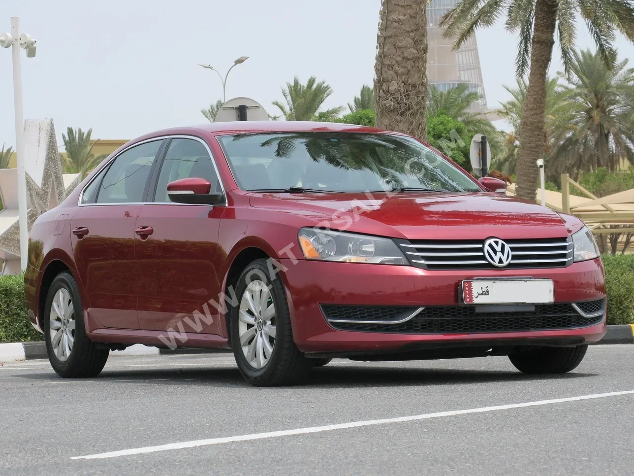 Volkswagen  Passat  2016  Automatic  78,000 Km  4 Cylinder  Front Wheel Drive (FWD)  Sedan  Red