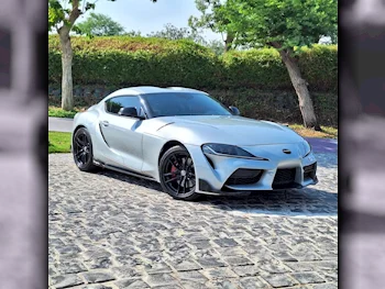 Toyota  Supra  GR  2020  Automatic  50,000 Km  6 Cylinder  Rear Wheel Drive (RWD)  Coupe / Sport  Silver