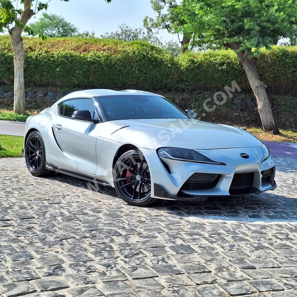 Toyota  Supra  GR  2020  Automatic  50,000 Km  6 Cylinder  Rear Wheel Drive (RWD)  Coupe / Sport  Silver