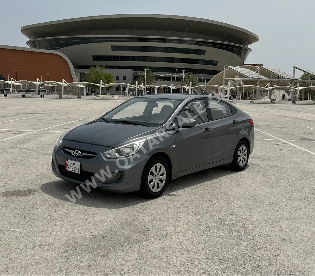 Hyundai  Accent  2018  Automatic  126,900 Km  4 Cylinder  Front Wheel Drive (FWD)  Sedan  Gray