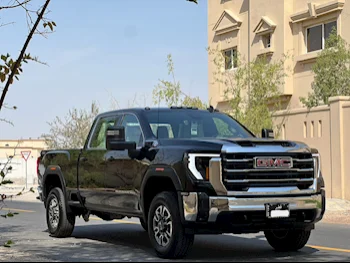 GMC  Sierra  2500 HD  2024  Automatic  0 Km  8 Cylinder  Four Wheel Drive (4WD)  Pick Up  Black  With Warranty