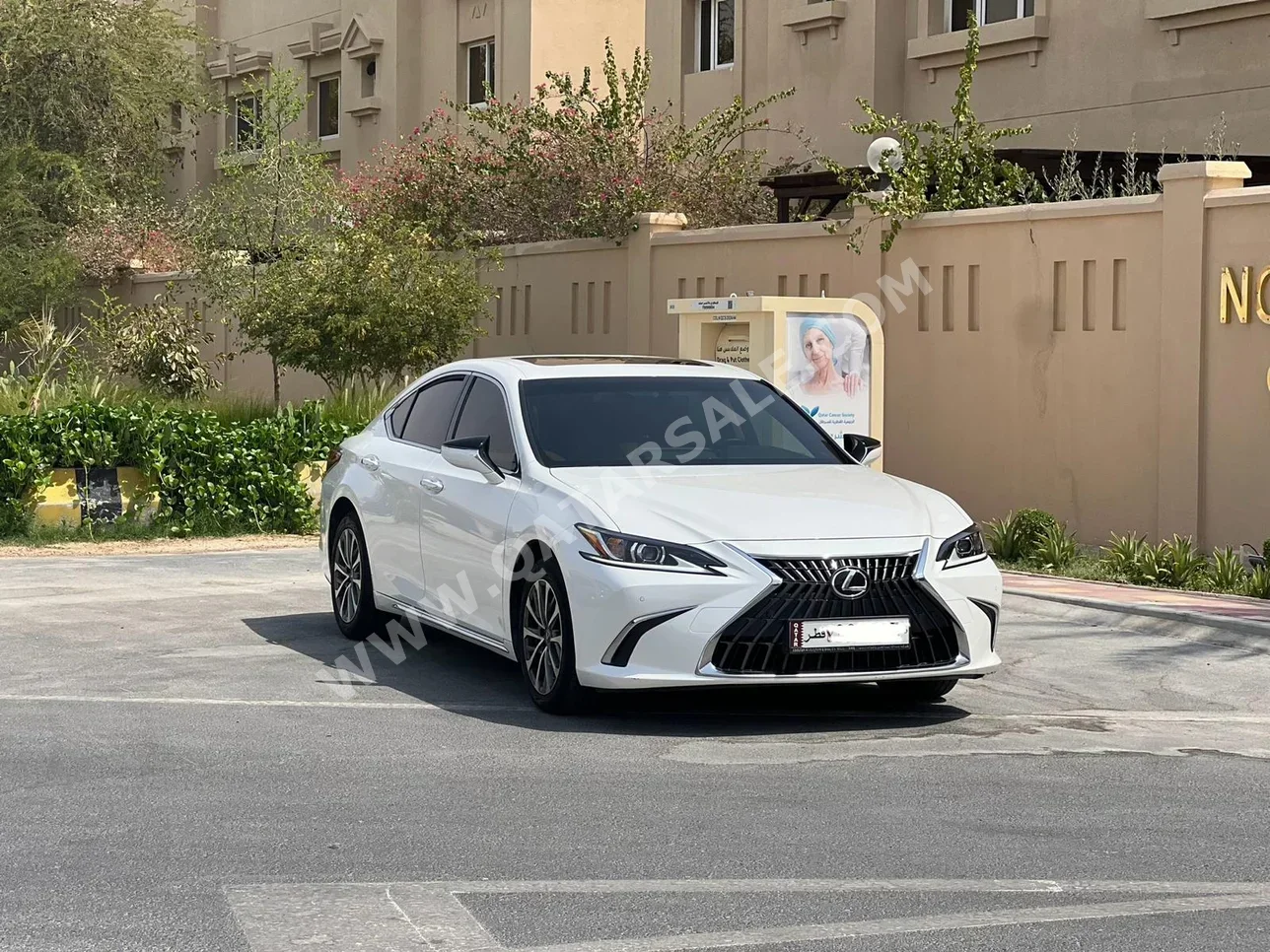 Lexus  ES  350  2022  Automatic  15,000 Km  6 Cylinder  Rear Wheel Drive (RWD)  Sedan  White  With Warranty