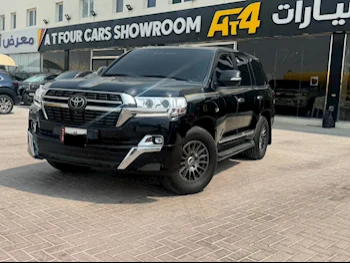 Toyota  Land Cruiser  VXR  2021  Automatic  138,000 Km  8 Cylinder  Four Wheel Drive (4WD)  SUV  Black