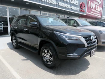 Toyota  Fortuner  2024  Automatic  0 Km  4 Cylinder  Four Wheel Drive (4WD)  SUV  Black  With Warranty