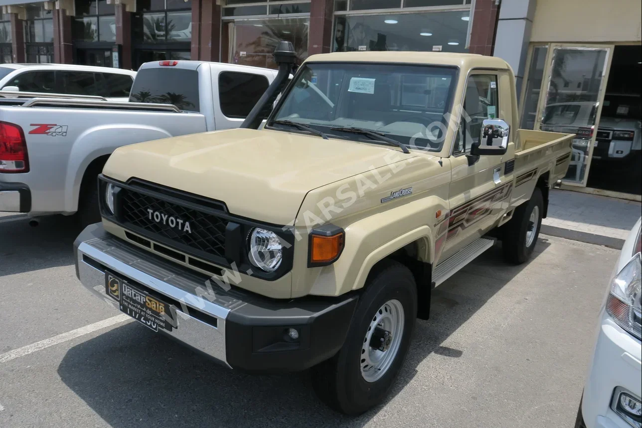 Toyota  Land Cruiser  LX  2024  Manual  0 Km  8 Cylinder  Four Wheel Drive (4WD)  Pick Up  Beige  With Warranty