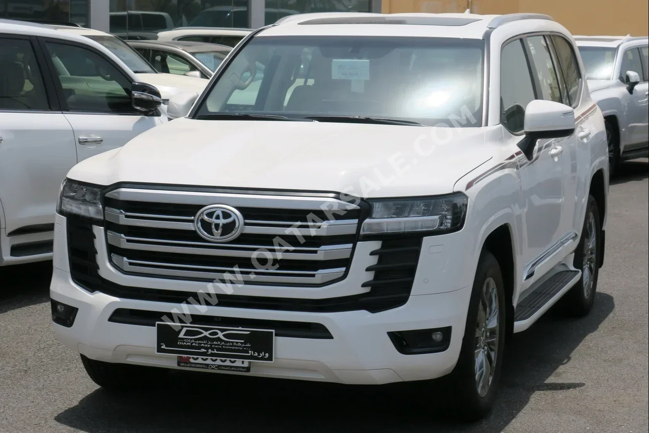 Toyota  Land Cruiser  GXR Twin Turbo  2024  Automatic  300 Km  6 Cylinder  Four Wheel Drive (4WD)  SUV  White  With Warranty