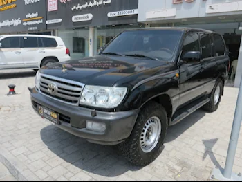 Toyota  Land Cruiser  VXR  2003  Manual  128,000 Km  8 Cylinder  Four Wheel Drive (4WD)  SUV  Black