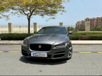 Jaguar  XE  2019  Automatic  63,000 Km  4 Cylinder  Rear Wheel Drive (RWD)  Sedan  Gray