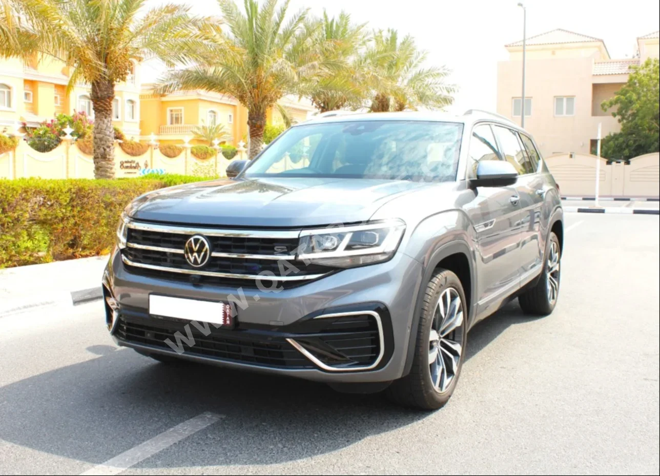 Volkswagen  Teramont  6 Cylinder  SUV 4x4  Grey  2023