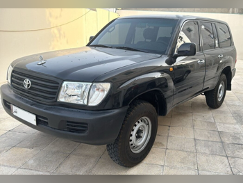 تويوتا  لاند كروزر  جي  2002  عادي  200,000 كم  6 سلندر  دفع رباعي  اس يو في  أسود