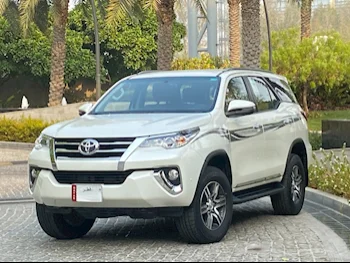 Toyota  Fortuner  TRD  2019  Automatic  60,000 Km  6 Cylinder  All Wheel Drive (AWD)  SUV  White