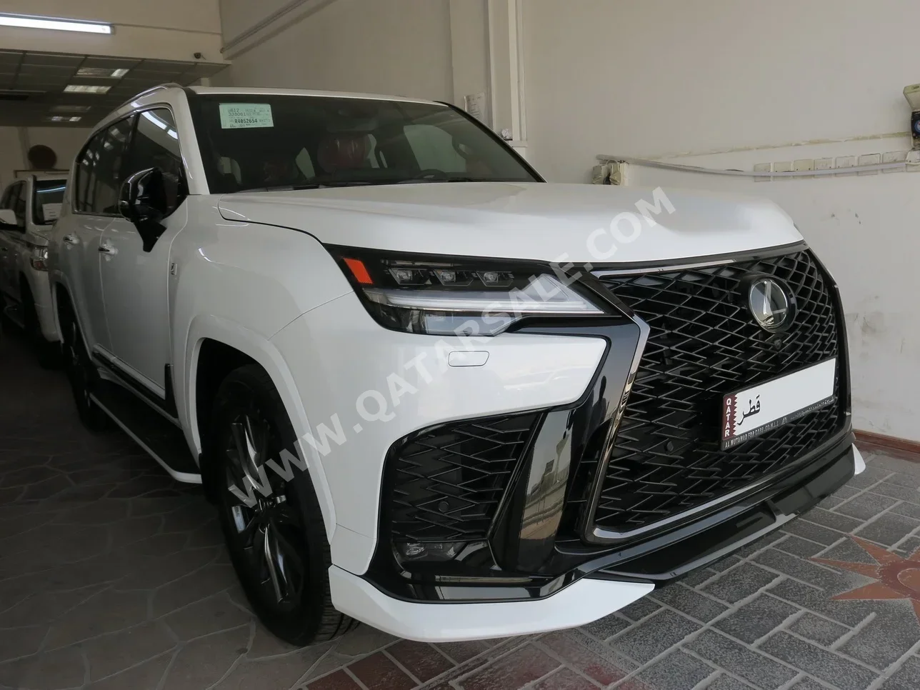 Lexus  LX  600 F Sport  2024  Automatic  0 Km  6 Cylinder  Four Wheel Drive (4WD)  SUV  White  With Warranty