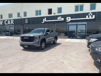 GMC  Sierra  Elevation  2024  Automatic  677 Km  8 Cylinder  Four Wheel Drive (4WD)  Pick Up  Gray  With Warranty