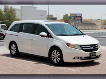 Honda  Odyssey  Touring  2015  Automatic  248,000 Km  6 Cylinder  All Wheel Drive (AWD)  SUV  White