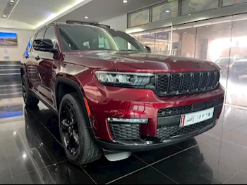 Jeep  Grand Cherokee  Limited  2022  Automatic  16,000 Km  6 Cylinder  Four Wheel Drive (4WD)  SUV  Maroon  With Warranty