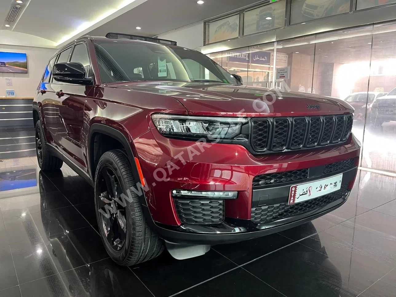 Jeep  Grand Cherokee  Limited  2022  Automatic  16,000 Km  6 Cylinder  Four Wheel Drive (4WD)  SUV  Maroon  With Warranty