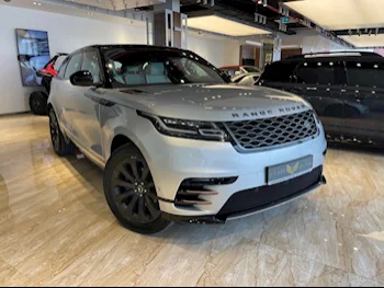 Land Rover  Range Rover  Velar R-Dynamic  2018  Automatic  72,000 Km  6 Cylinder  Four Wheel Drive (4WD)  SUV  Silver