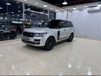 Land Rover  Range Rover  Vogue Super charged  2014  Automatic  132,000 Km  8 Cylinder  Four Wheel Drive (4WD)  SUV  Silver