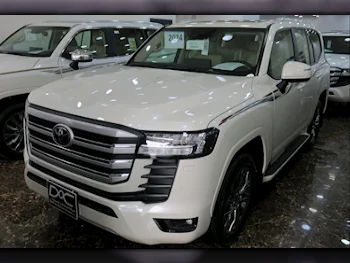 Toyota  Land Cruiser  GXR  2024  Automatic  0 Km  6 Cylinder  Four Wheel Drive (4WD)  SUV  White  With Warranty