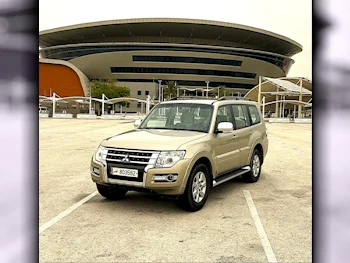 Mitsubishi  Pajero  3.5  2020  Automatic  84,250 Km  6 Cylinder  All Wheel Drive (AWD)  SUV  Beige