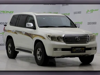  Toyota  Land Cruiser  GXR  2010  Automatic  480,000 Km  8 Cylinder  Four Wheel Drive (4WD)  SUV  Pearl  With Warranty