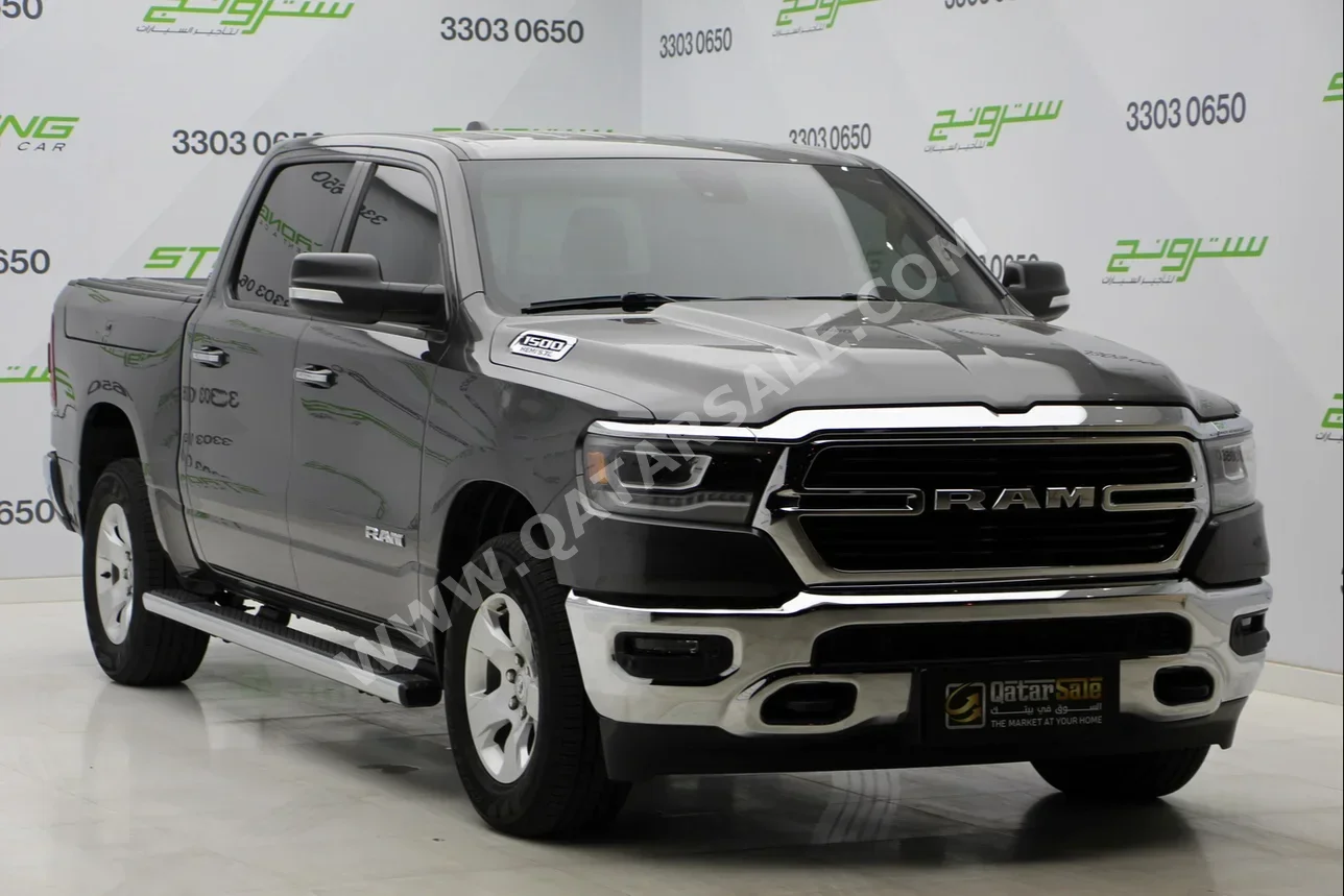 Dodge  Ram  Big Horn  2019  Automatic  36,000 Km  8 Cylinder  Four Wheel Drive (4WD)  Pick Up  Gray