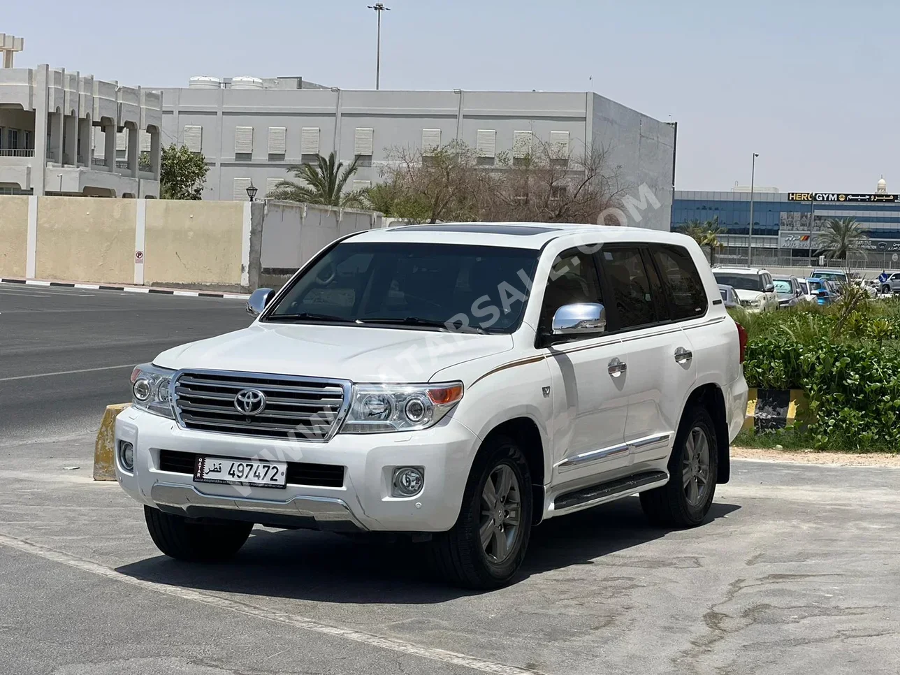 Toyota  Land Cruiser  VXR  2015  Automatic  230,000 Km  8 Cylinder  Four Wheel Drive (4WD)  SUV  White