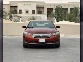 Ford  Taurus  2014  Automatic  99,000 Km  6 Cylinder  Rear Wheel Drive (RWD)  Sedan  Red