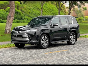 Lexus  LX  600 Luxury  2023  Automatic  32,000 Km  6 Cylinder  Four Wheel Drive (4WD)  SUV  Black  With Warranty