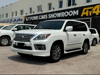  Lexus  LX  570  2015  Automatic  252,000 Km  8 Cylinder  Four Wheel Drive (4WD)  SUV  White  With Warranty