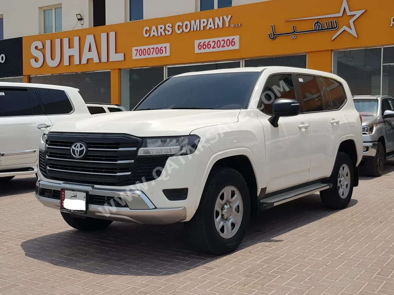 Toyota  Land Cruiser  GX  2022  Automatic  39,000 Km  6 Cylinder  Four Wheel Drive (4WD)  SUV  White  With Warranty