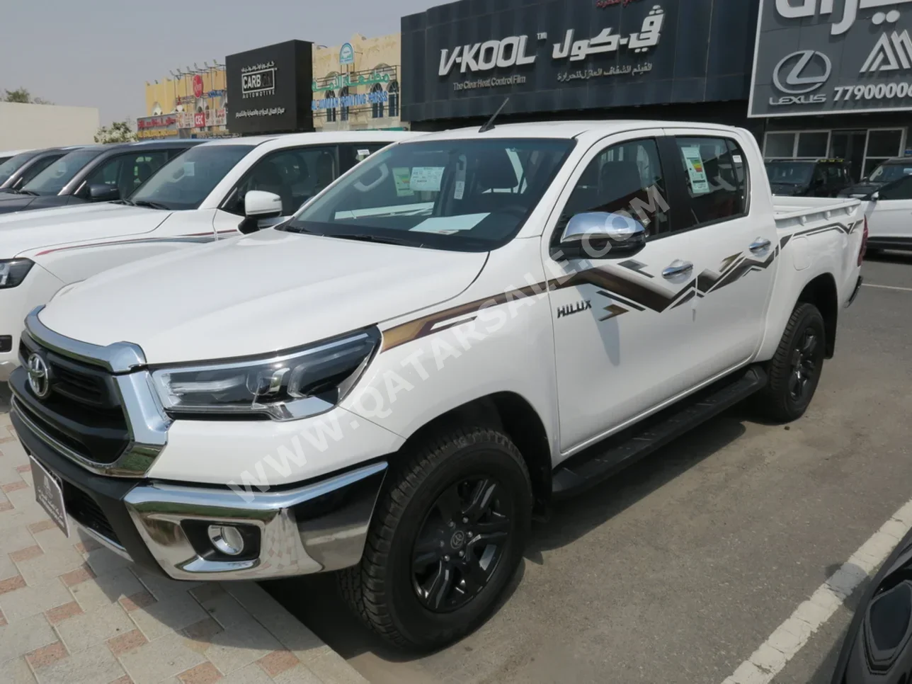 Toyota  Hilux  2024  Automatic  0 Km  4 Cylinder  Four Wheel Drive (4WD)  Pick Up  White  With Warranty