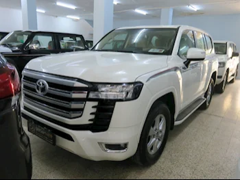 Toyota  Land Cruiser  GXR Twin Turbo  2023  Automatic  48,000 Km  6 Cylinder  Four Wheel Drive (4WD)  SUV  White