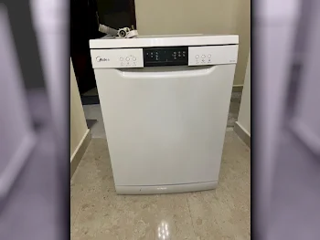 Dishwashers - Conventional Free-Standing  - White