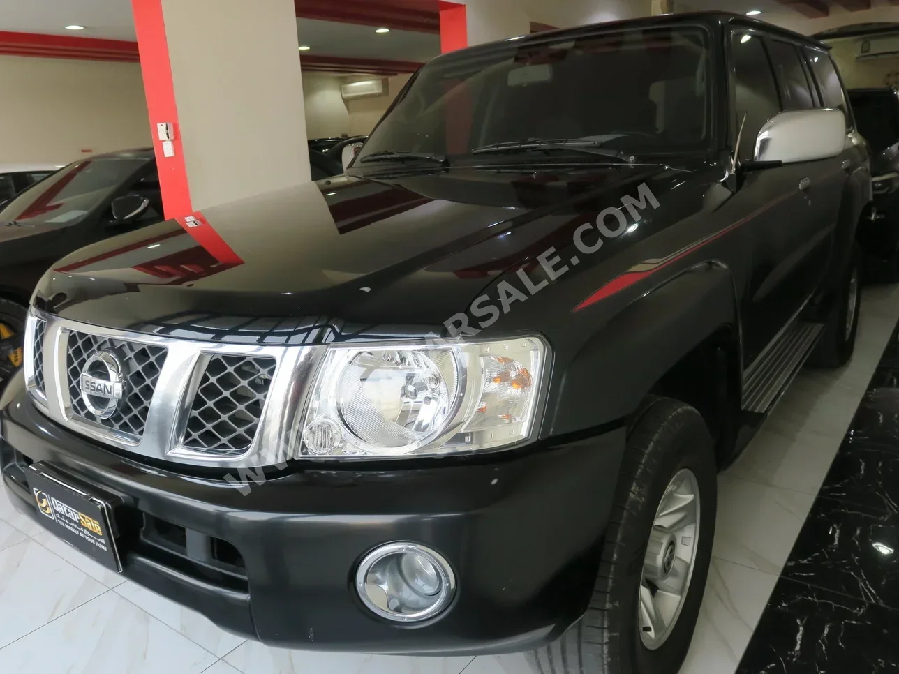 Nissan  Patrol  Safari  2016  Manual  144,000 Km  6 Cylinder  Four Wheel Drive (4WD)  SUV  Black