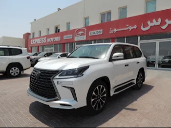 Lexus  LX  570 S Black Edition  2021  Automatic  41,000 Km  8 Cylinder  Four Wheel Drive (4WD)  SUV  White