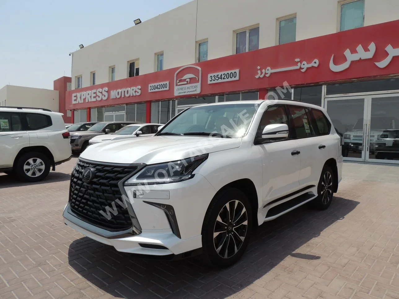 Lexus  LX  570 S Black Edition  2021  Automatic  41,000 Km  8 Cylinder  Four Wheel Drive (4WD)  SUV  White