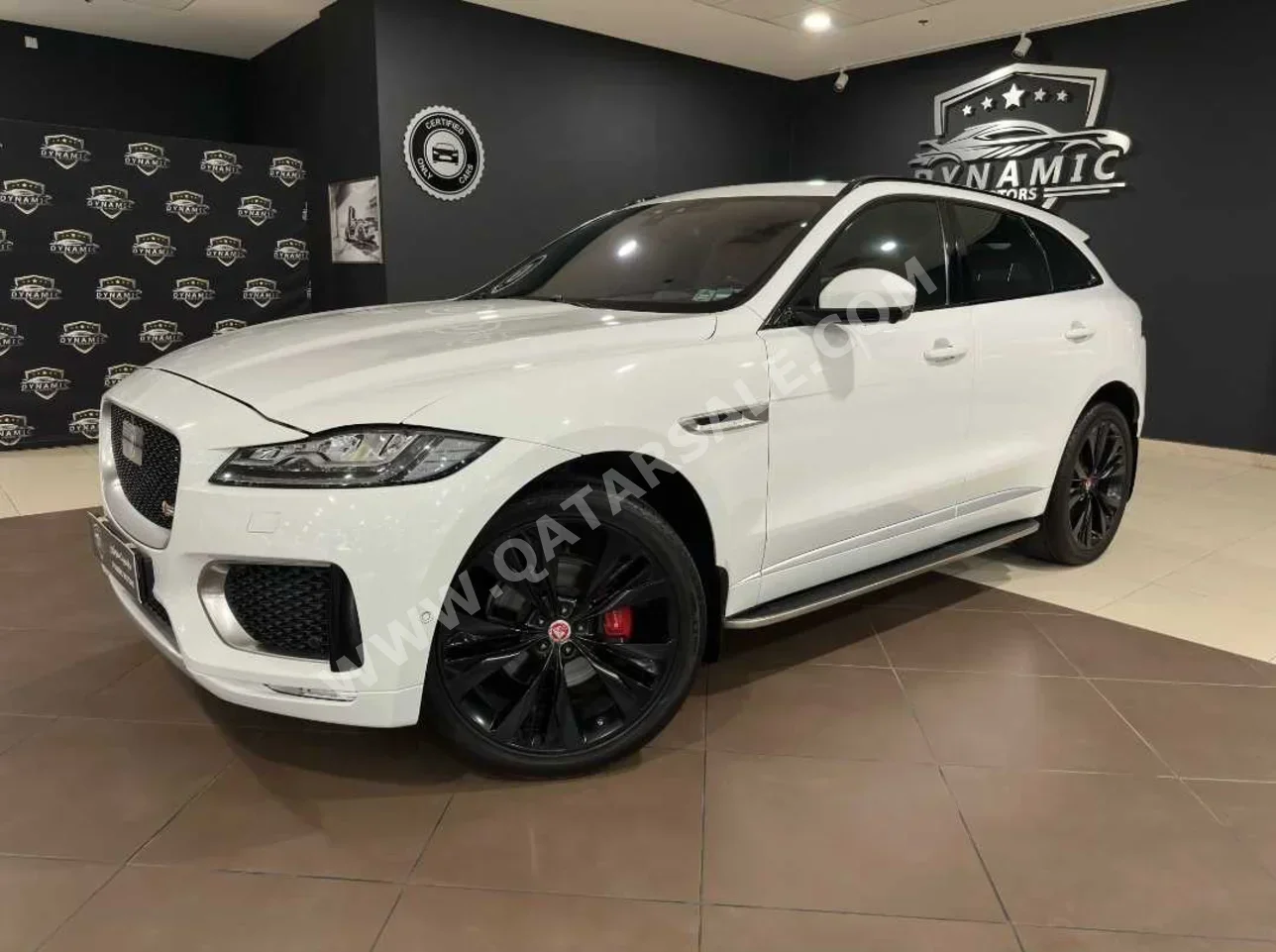 Jaguar  F-Pace  2017  Automatic  117,000 Km  6 Cylinder  Four Wheel Drive (4WD)  SUV  White